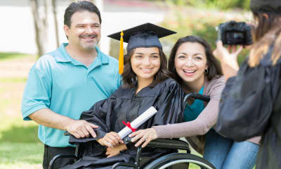 Guide to Paying for College for Students with Disabilities